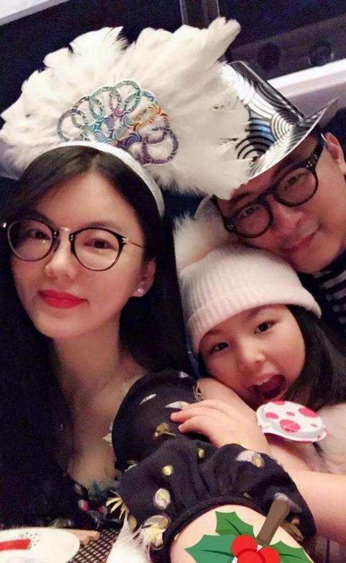 娱乐吃瓜酱童年合照,娱乐吃瓜酱童年合照曝光，满满的都是回忆杀